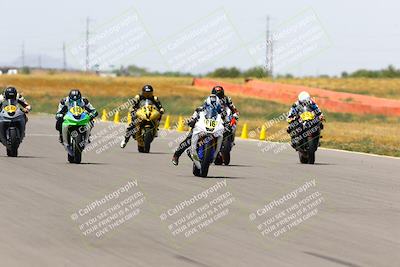 media/Apr-30-2023-CRA (Sun) [[020fcf5d43]]/Race 4-600 Supersport/